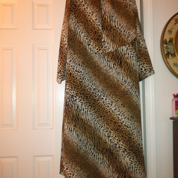 3 pc. Skirt, Shell and Duster - Picture 3 of 4